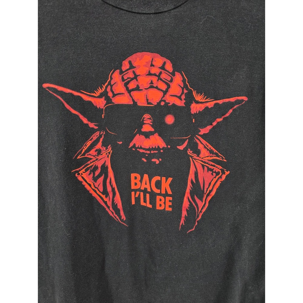 Star Wars Yoda Back I'll Be Red Graphic Tee Black M - Picture 2 of 4